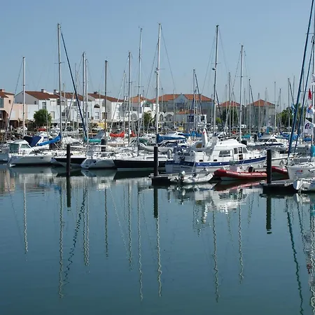 Apartmán T3 En Bord De Pour - Fr-1-92-644